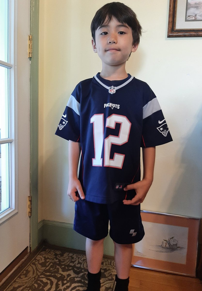 tikkiperron's tweet image. Sports Day 🏈
#virtualspiritweek #remotelearning @Frps_Tansey @AndrewPerron7 #teamtansey #tanseytigers #tanseycares