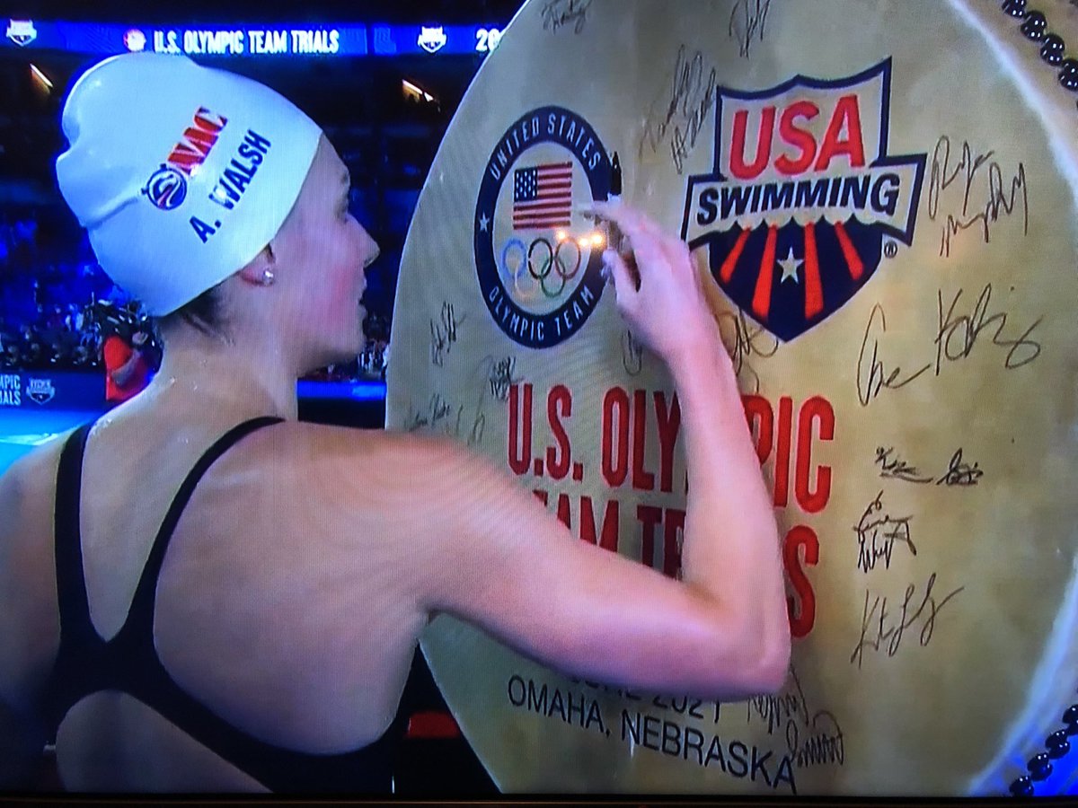 ChrisHarrisWSMV's tweet photo. How close was it?
She won by .02!
Sign that drum! https://t.co/Q9JriLsfoZ