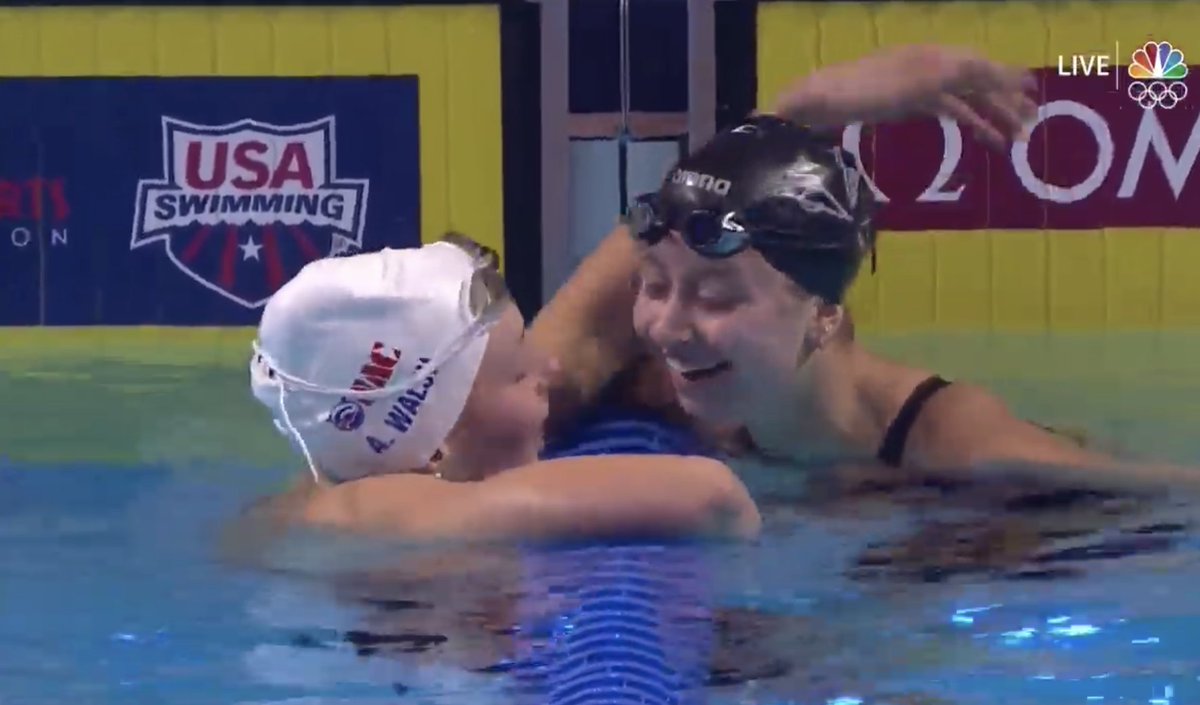 Hoos go 1⃣-2⃣ in the 200 medley! Alex Walsh secures her spot on the Olympic Team by winning in a time of 2:09.30 and Kate Douglass takes second! #GoHoos 🔶🔷