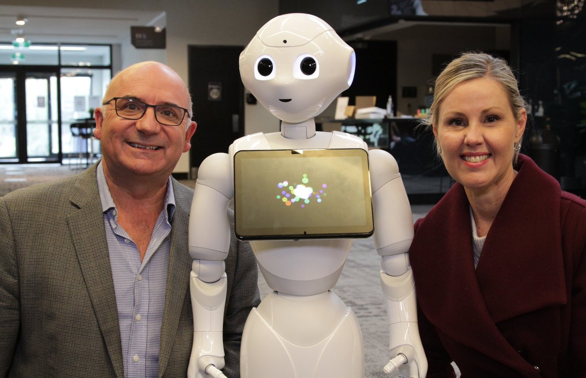 It started out as a conversation over coffee and croissants at a Committee for Wyndham members’ breakfast and has resulted in technology lending a hand at a vaccination hub in Wyndham. Here's humanoid robot Pepper with Dr Joe Garra and Gail Bray Director of Wyndham Tech School