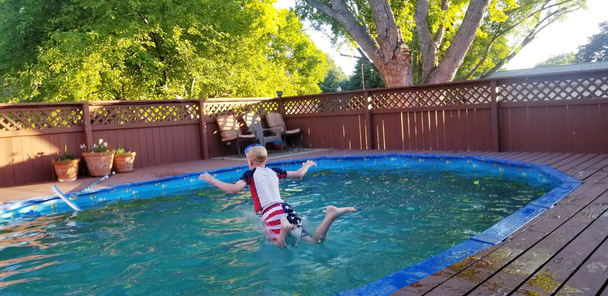 CasmarMarie's tweet photo. 104° in #Nebraska calls for a little pool action for this kid. Only getting hotter this week. We hear the eastern side had a heat endex of 108! #NebraskaSummer #contest @NebGoodLife #LifesGoodHere #CoolDownHowYouCan https://t.co/ZC1a8a3a8g