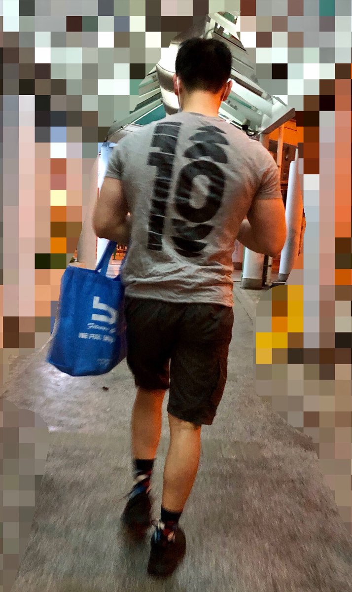 上身這樣的肉量也太過分了吧 😍😍😍