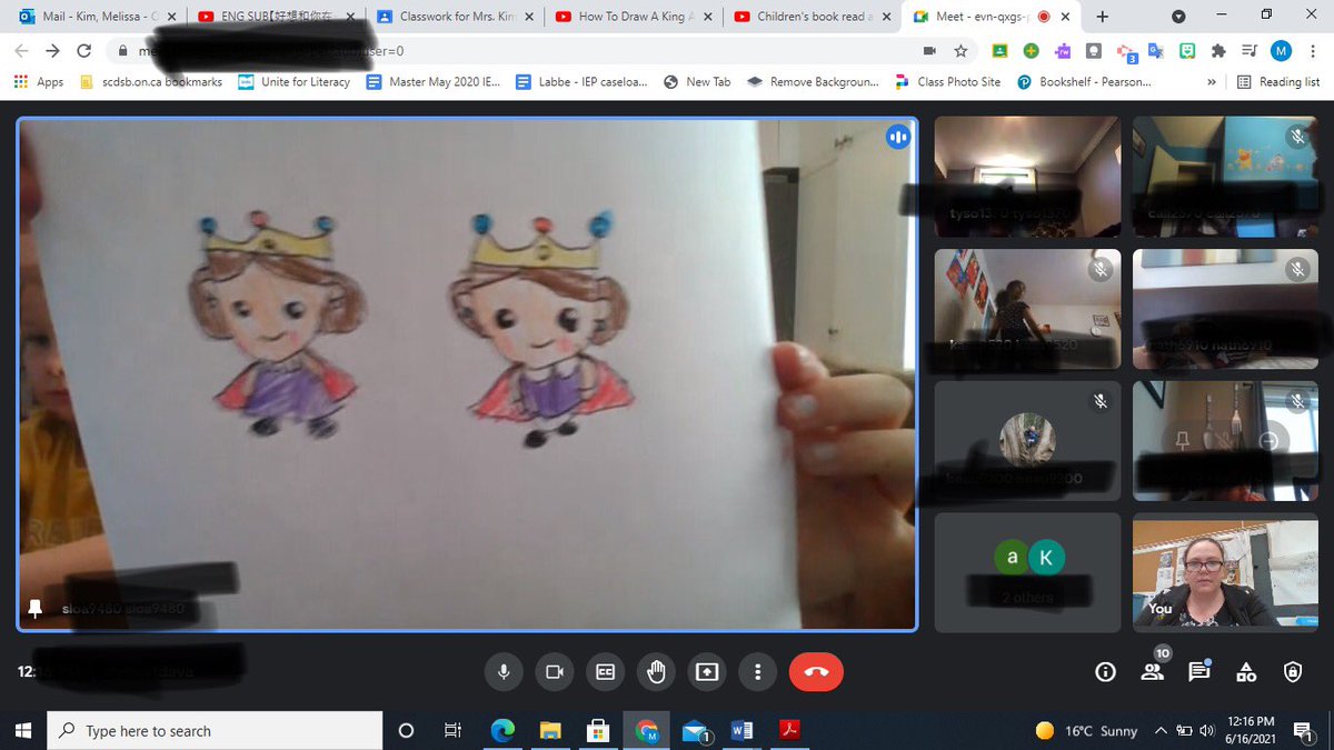 MrsKimsClass1's tweet photo. Today’s Letter of the Day was Q - so we became Queens and Kings! Drew some pictures of queens and kings, read some books and wrote about what we would do if we were queen or king for the day! 👸🤴🏻@GoodfellowPS @SCDSB_Schools https://t.co/kpoaTdfMQp