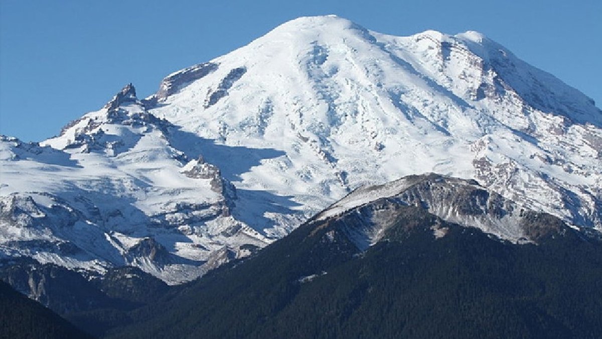 Mount shared. Чекед гора. Гора Эныткин. Снежные горы на прозрачном фоне. Горы Wiki.