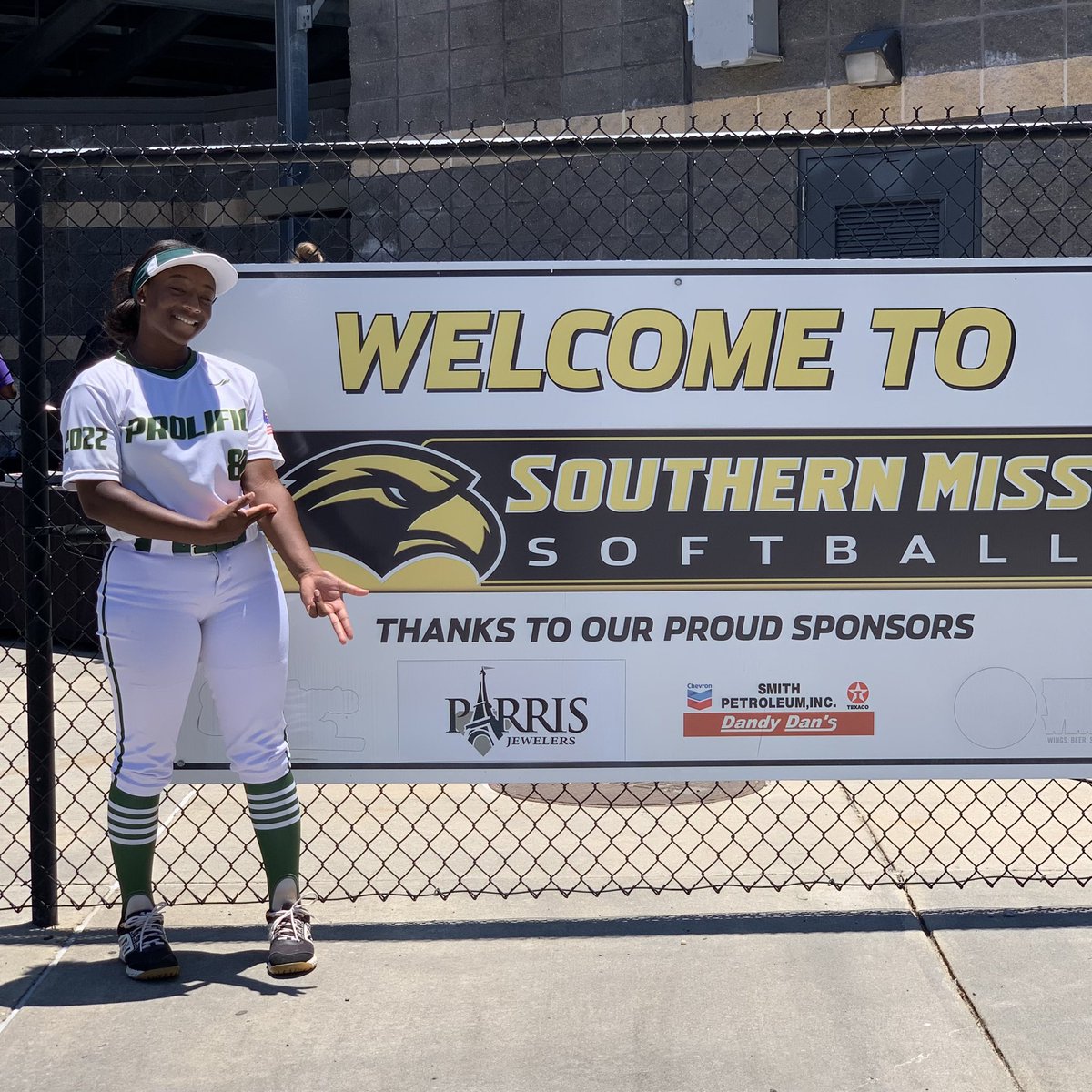 Paris Ferguson tweet media