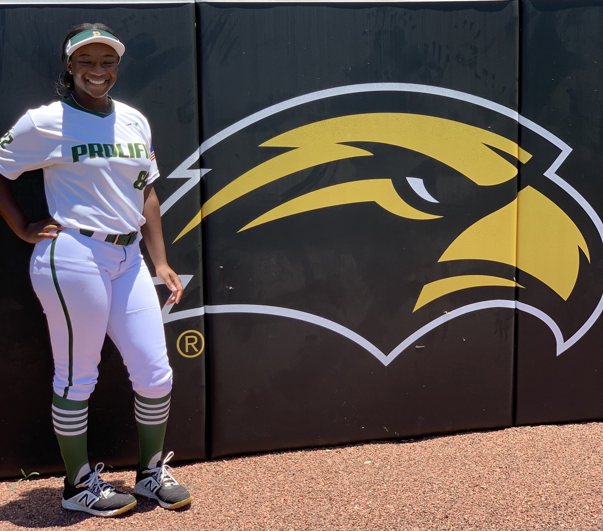 Paris Ferguson tweet media