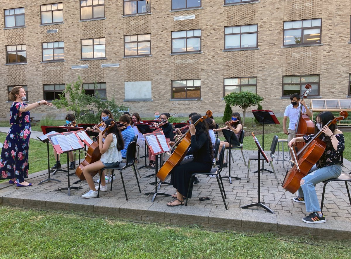 SOCSD (@southorangetown) on Twitter photo Last evening, the <a href="/SOMS_News/">South Orangetown Middle School</a> 8th Grade Orchestra hosted an outdoor concert which featured performances of Ravel’s “Pavane (Pour une infante défunte)” and Vivaldi’s “Spring” (from “The Four Seasons”), awards and student reflections on their orchestra experience. Bravissimo! Last evening, the <a href="/SOMS_News/">South Orangetown Middle School</a> 8th Grade Orchestra hosted an outdoor concert which featured performances of Ravel’s “Pavane (Pour une infante défunte)” and Vivaldi’s “Spring” (from “The Four Seasons”), awards and student reflections on their orchestra experience. Bravissimo!