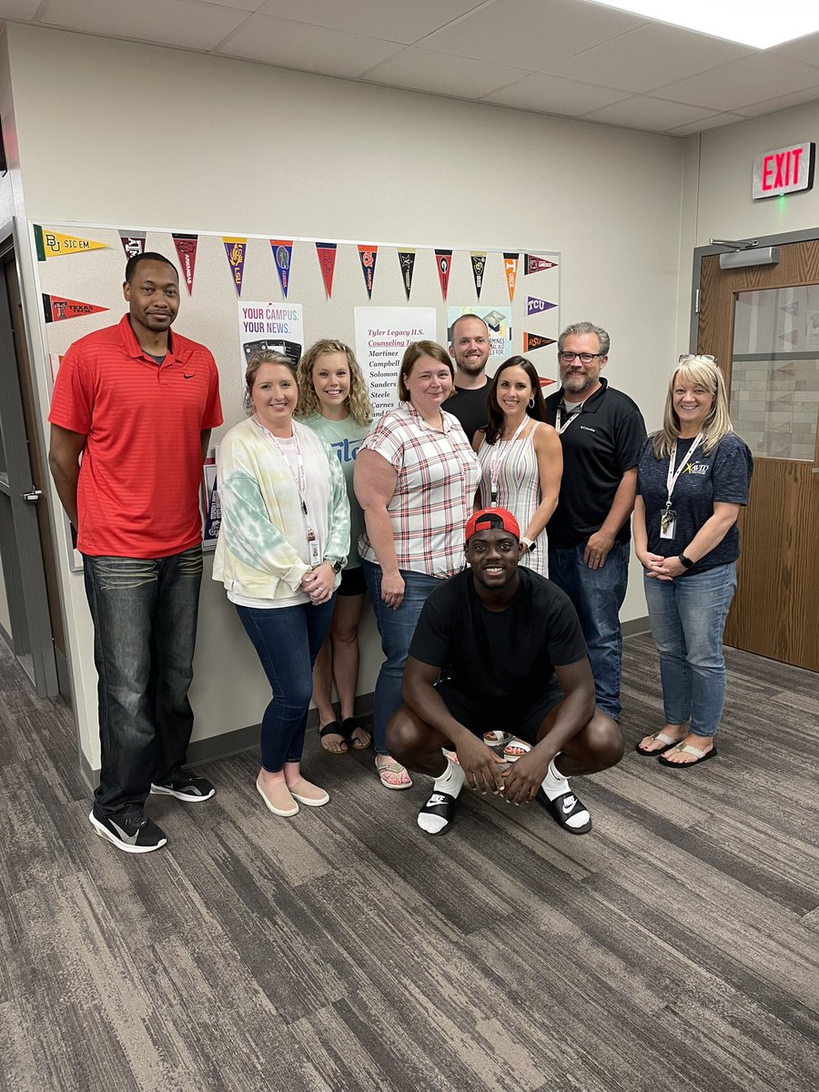 Tyler Legacy AVID (@tylerlegacyavid) on Twitter photo This TL Site Team is on 🔥 and ready for a new year! Thx to <a href="/J_Takeover/">Jeremiah Turner</a> for the perfect ending of AVID DXP and sharing how AVID made a difference in your journey! <a href="/TLRedRaiders/">Tyler Legacy High School</a> <a href="/tylerisdAVID/">Tyler ISD AVID</a> @BDePalermo <a href="/AVID4College/">AVID</a> This TL Site Team is on 🔥 and ready for a new year! Thx to <a href="/J_Takeover/">Jeremiah Turner</a> for the perfect ending of AVID DXP and sharing how AVID made a difference in your journey! <a href="/TLRedRaiders/">Tyler Legacy High School</a> <a href="/tylerisdAVID/">Tyler ISD AVID</a> @BDePalermo <a href="/AVID4College/">AVID</a>