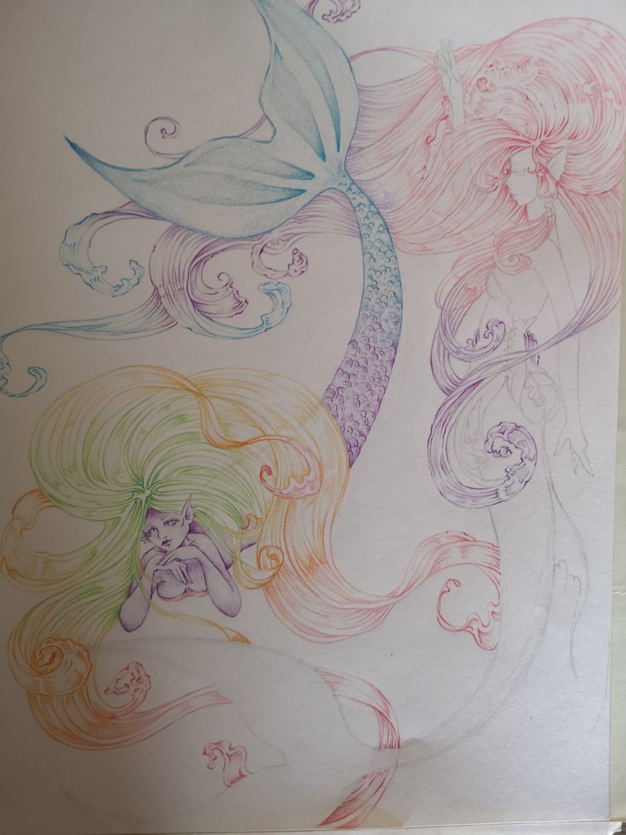 mirrorminde's tweet photo. Working on some Rainbow Mermaids! XD #art #traditionalart #mermaids #rainbow #drawing https://t.co/nFtWE8LwDm