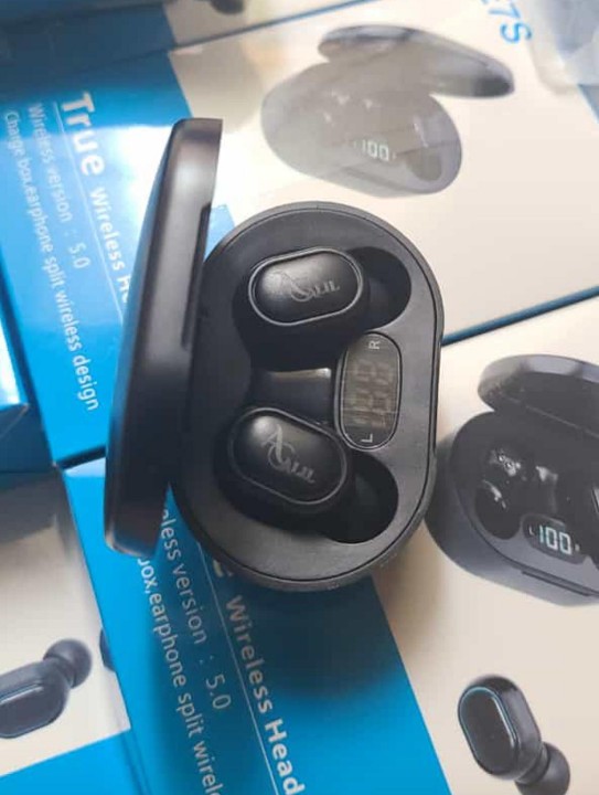 DjCalilMix's tweet photo. #aCalilHeadset https://t.co/2BPWfY48XX
