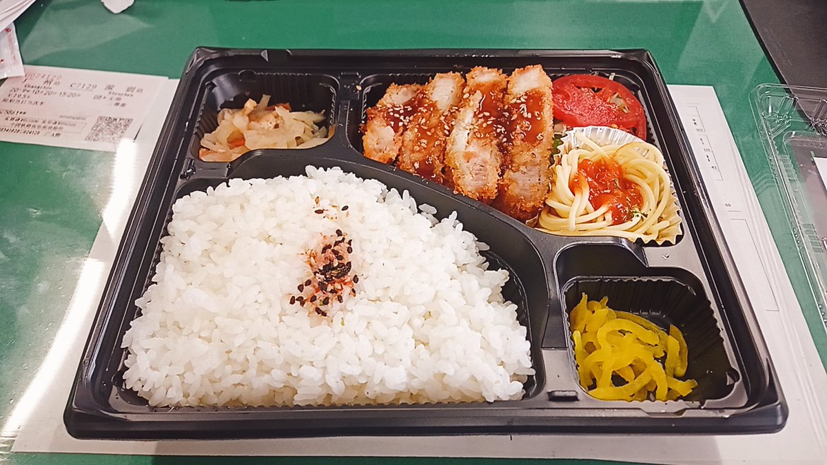 みんなの キッチン青山 昼ごはん ランチ 口コミ 評判 食べたいランチ 夜ごはんがきっと見つかる ナウティスイーツ