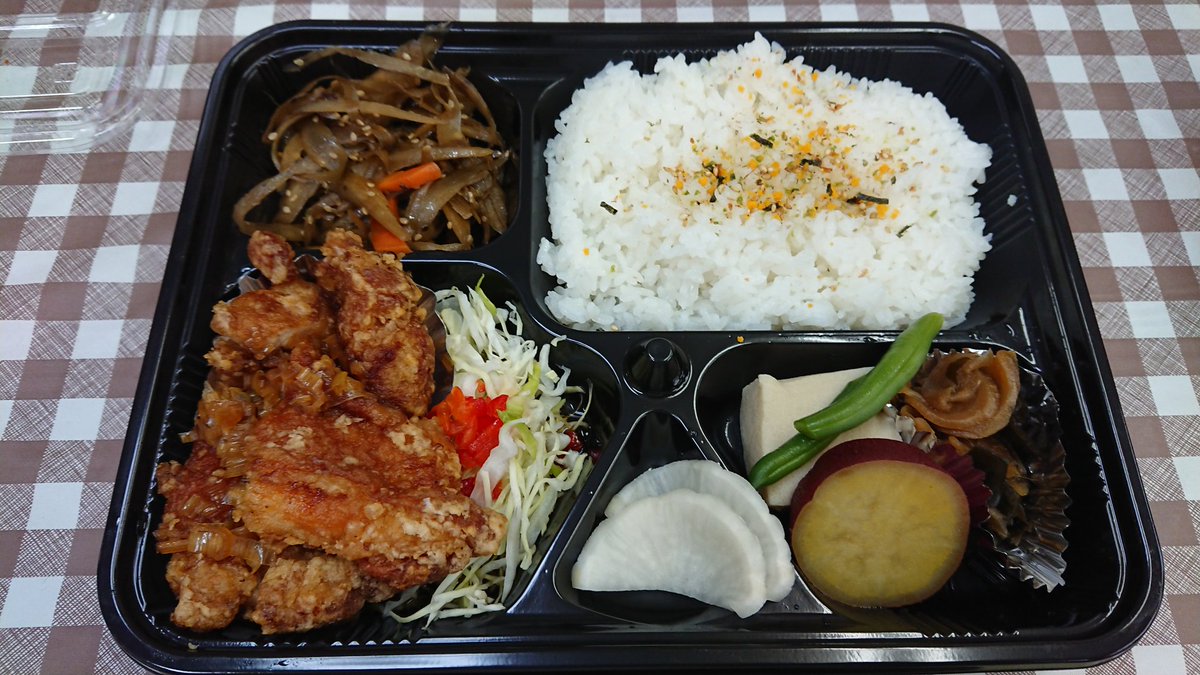 鶏の唐揚げ 鶏の唐揚げ