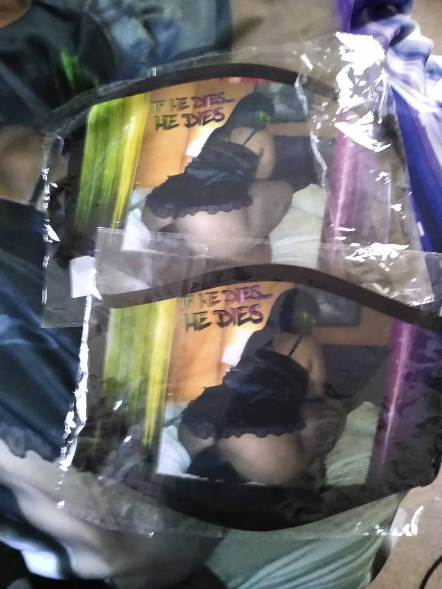 da_edible's tweet photo. Mask finally came! #Donked #DonkGoddess #Donkzilla #Donksaur https://t.co/HVPdktwUai