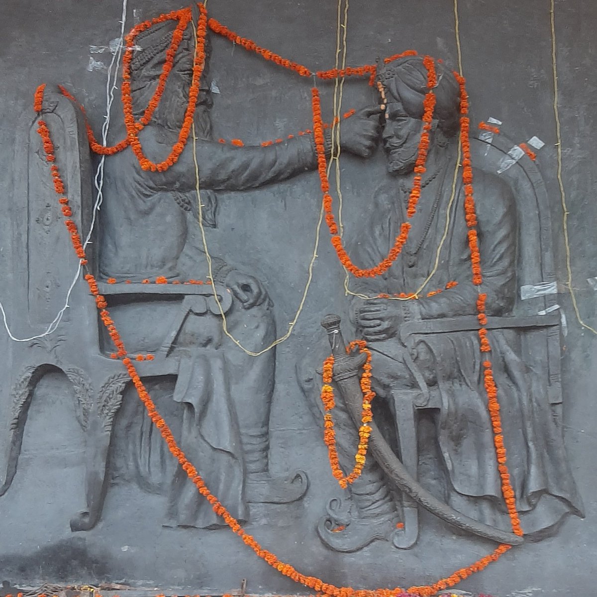 Shubham_7778's tweet image. Tributes to the Founder of J&amp;amp;K, Maharaja Gulab Singh Ji on his 200th Raj Tilak Divas. 
#Akhnoor #JammuHistory