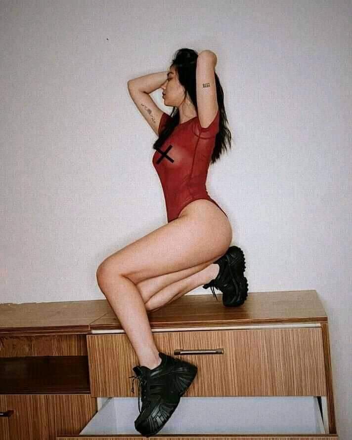 don't ignoring her sexy body😽
<a href="/ZeinabHarake11/">Zeinab Harake Parks</a>