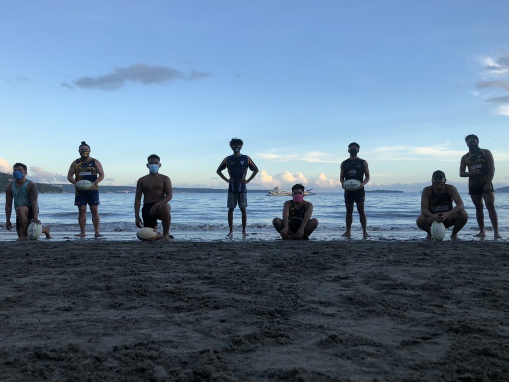 ClarkJetsRFC's tweet photo. The tide is high but we’re playing on!
#ClarkJets training earlier this week.
#staysafe #staystrong #COVID19 #communityquarantine #MGCQ #ClarkJet #PotBelliedPigsHK #CanterburyRFC #OneClub #Overgaard #MarineTravel #ProjexAsia #rugby #rugbydevelopment #JetsFamily #simplythebest https://t.co/BRXql6rAXQ