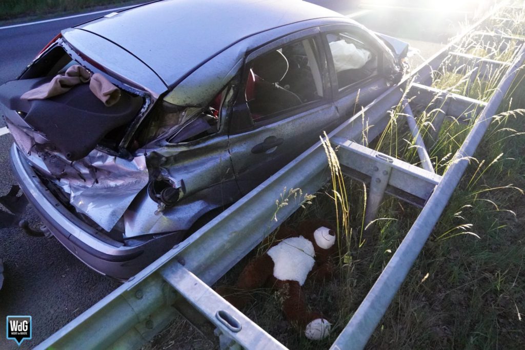 Gewonde na eenzijdig ongeval op snelweg #A2 bij #Maarheeze ?. #Cranendonck.