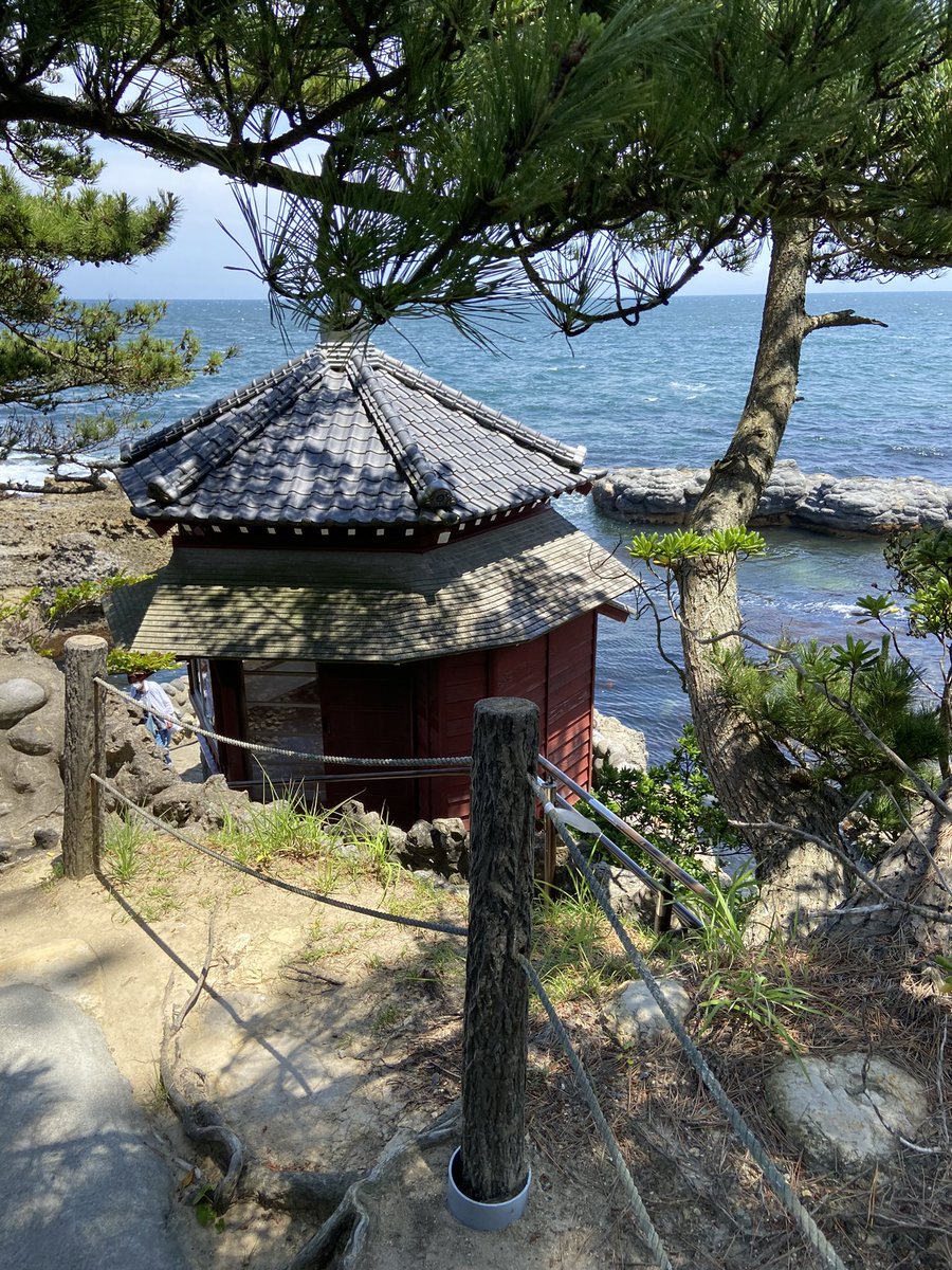 yukimaru815's tweet photo. 六角堂 https://t.co/m3lFmMJnjE