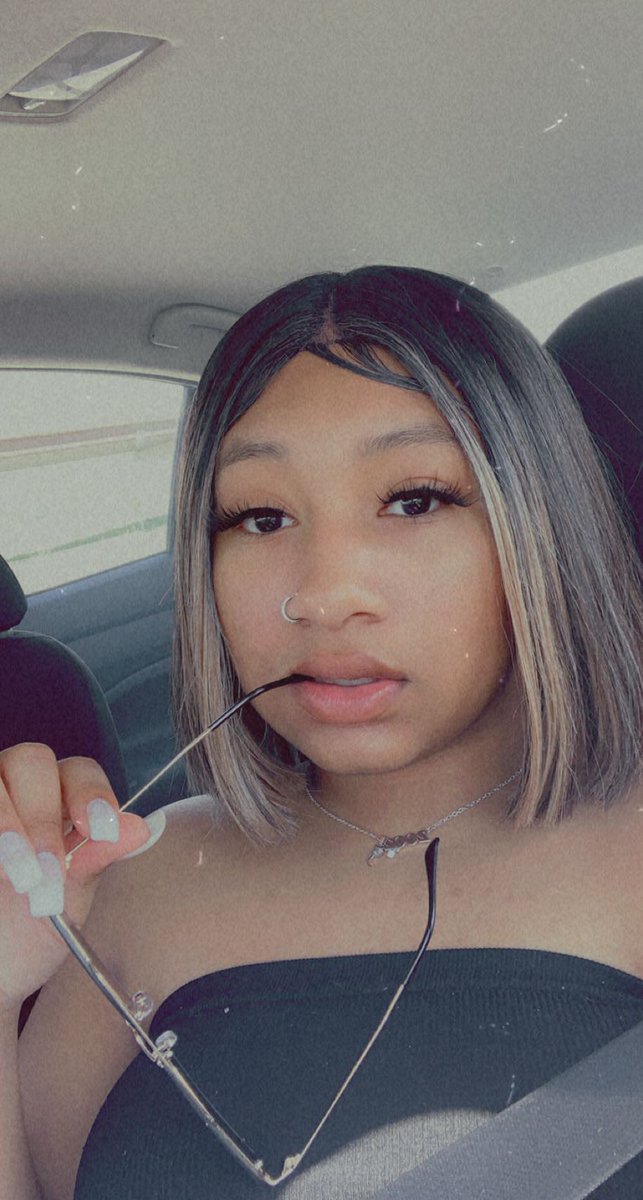myaa_babes's tweet photo. Mean but lovie-dovie, Gangsta when she in public.😌 https://t.co/ltcvuk4r0O