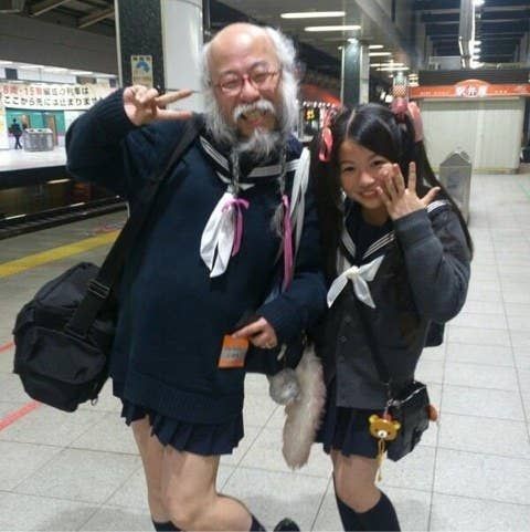 me n mihawk (he's the old man)