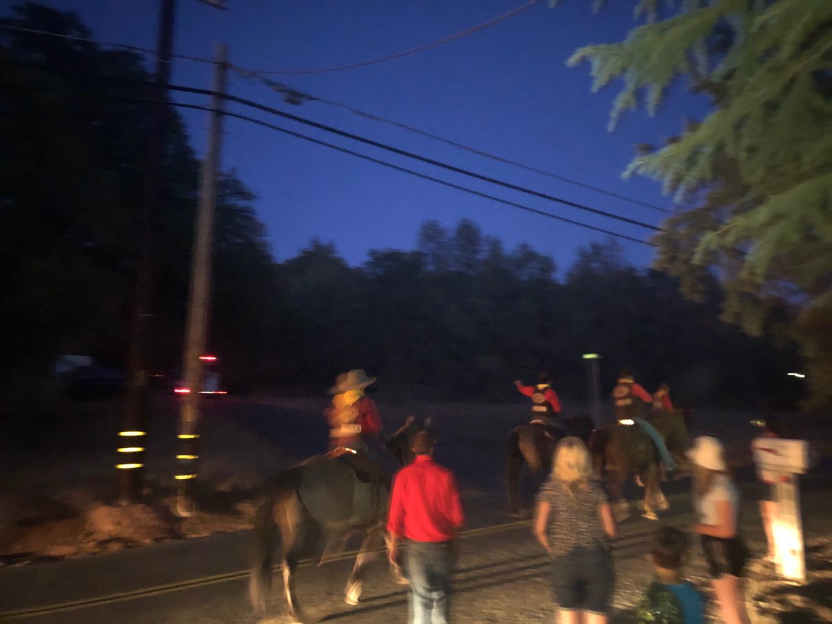 GG_EDSO's tweet photo. Members from the Pony Express Association are conducting their annual re-ride from Sacramento to Missouri. They stopped on Ponderosa Rd and Ambush Pass in El Dorado County to give respects to a rider who was ambushed there in 1860. #edso #ponyexpress #oldwest https://t.co/iGMDCTACrm