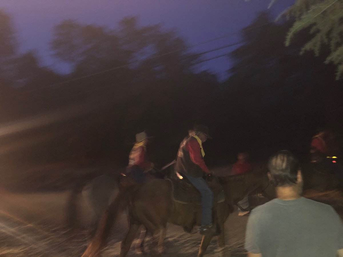 GG_EDSO's tweet photo. Members from the Pony Express Association are conducting their annual re-ride from Sacramento to Missouri. They stopped on Ponderosa Rd and Ambush Pass in El Dorado County to give respects to a rider who was ambushed there in 1860. #edso #ponyexpress #oldwest https://t.co/iGMDCTACrm