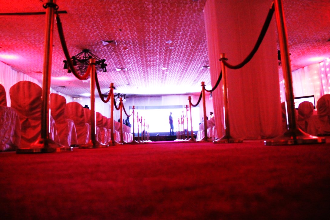 254 Digital tweet media