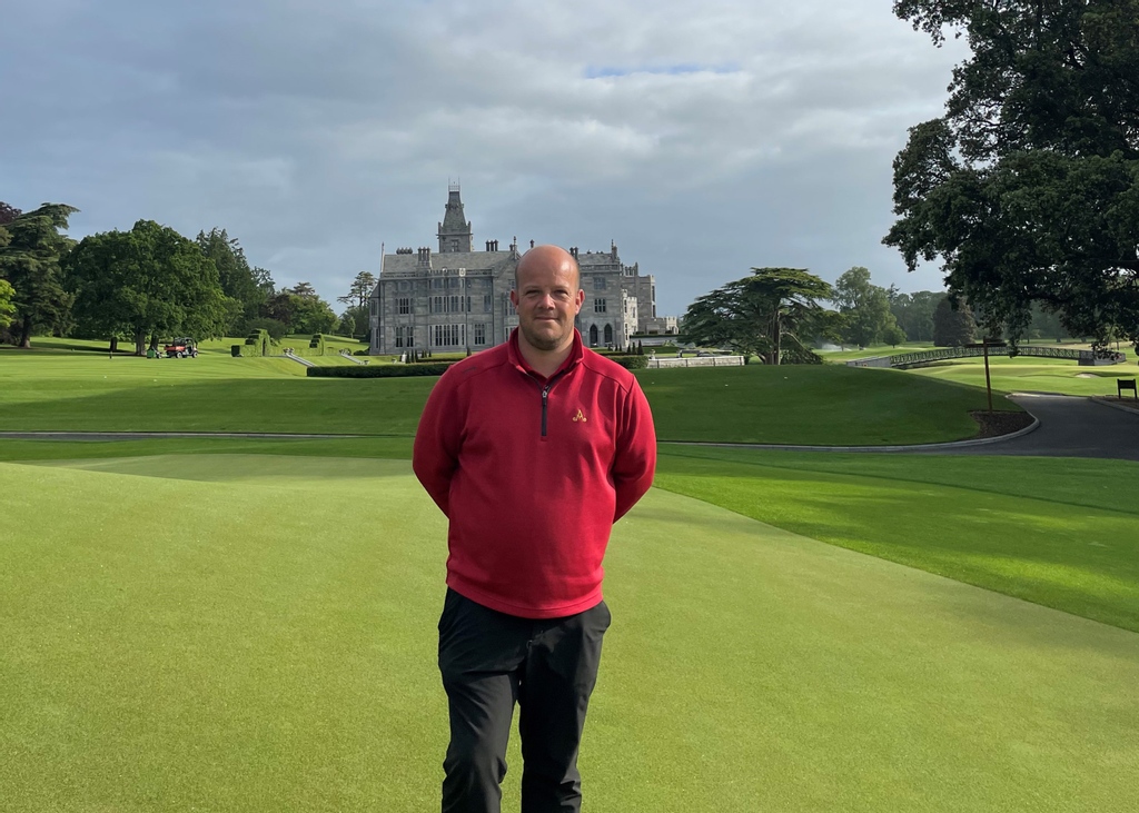 Congratulations to David Bailey who celebrates 20 years of loyal service at Adare Manor! David initially joined the Adare Manor team in 1999 and has progressed through the ranks to his present position of Assistant Golf Course Superintendent. #BeyondEverything @Davebailey1980