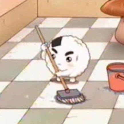 taeyeweon's tweet photo. NCT 127 DAILY LIFE #TAEYONG 
- cleaning fairy tyong 🧹 https://t.co/0MV4Yarc32