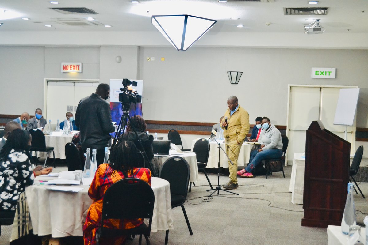 zinecda's tweet photo. Mr Naison Bhunhu ZINECDA National Coodinator leading the conversation on Transnational Networks Advocacy Capacity for improved legislation and measures in Southern Africa (TRANAC)
#ECDinZim @ParliamentZim #StatusOfECDFimancingInZimbabwe #ZINECDA #Policy #Advocacy #Networking https://t.co/gzpm1SRrqz