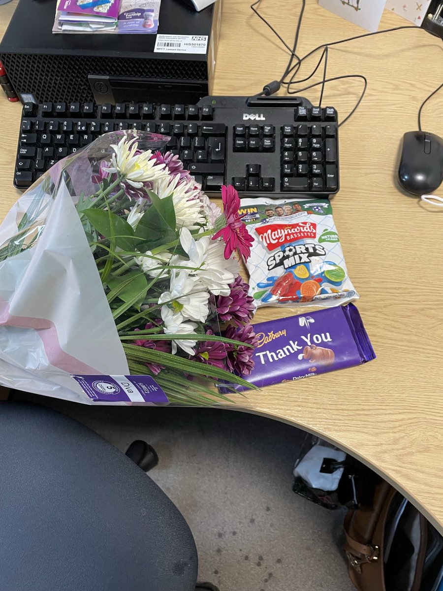 lubylu1984's tweet photo. Lovely to be so appreciated by my boss for holding the fort while she had to isolate for 10days team work #covid #dietitians #busy #flyingsolo #duringdietitiansweek #haywood @MpftD @mpftnhs https://t.co/MJGU0iuB4f
