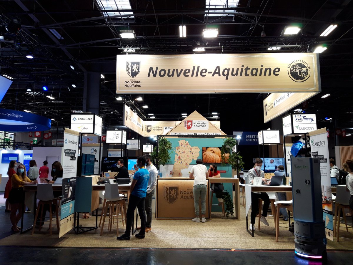 MagaliRouxNA's tweet photo. A @VivaTech on est #neoptimiste 28 start-up représentent le meilleur de l'innovation @NvelleAquitaine #teamnaqui https://t.co/Ut8BO9R0N4