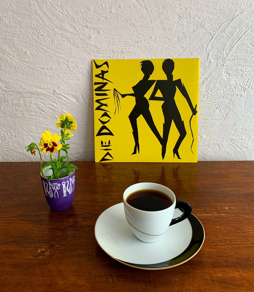 JazzKissaHayasi's tweet photo. 15時からオープンです。
#diedominas #claudiaskoda #manuelgöttsching #rosimüller #fabrikneu https://t.co/c6Jy8pS2If