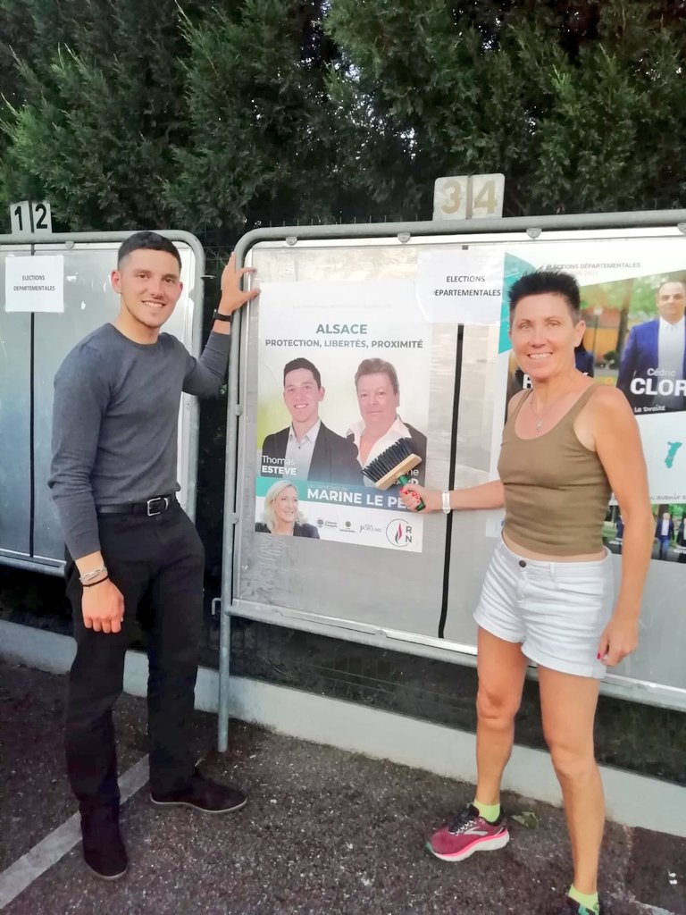 Th_ESTEVE's tweet photo. Hier avec nos équipes, une tournée collage sur Colmar !
Je remercie les équipes présentes.  
 En avant pour la victoire ! 🇨🇵
#jacobelli2021 #colmar #colmar1 https://t.co/wrvrlak91S