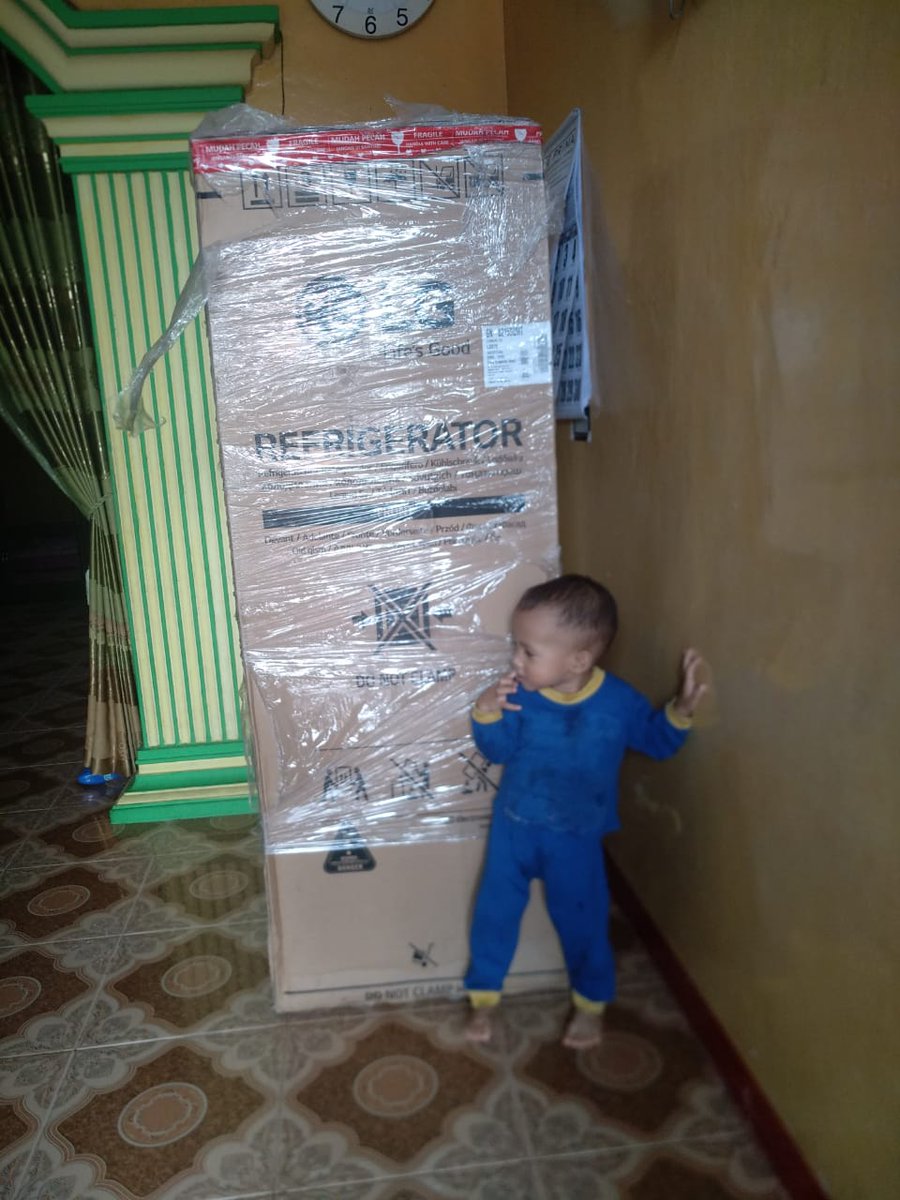 kuyudha's tweet photo. @JNECare Paket sudah datang min, thks https://t.co/7pYGRqtOvp