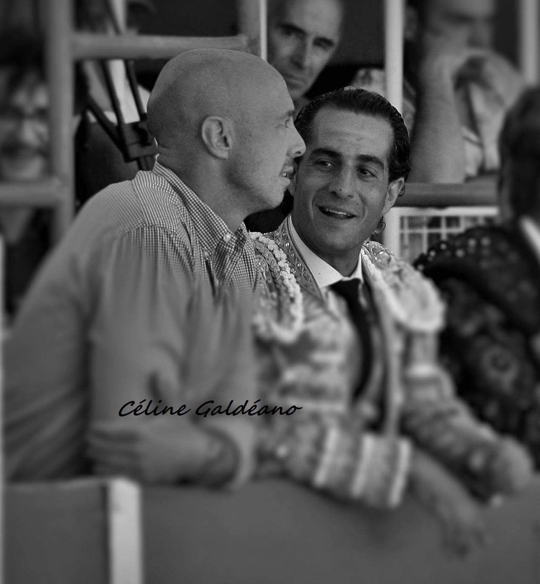 🦁4 años sin tu presencia y todavía pienso que vas a volver cualquier día. Te gustaría ver el legado que has dejado y como te recuerdan por aquí.  Eres leyenda, lo que siempre quisiste. Algunos te han olvidado demasiado pronto, pero claro, te conocían poco…
#nuncacaminarassolo