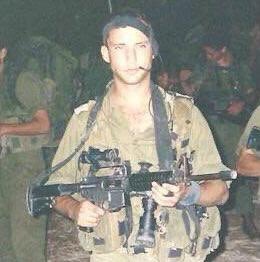 MajorPoonia's tweet photo. New PM of Israeli Mr Naftali Bennett is Ex Special Forces officer

Last PM Mr Bibi Natanyahu was also a special forces officer

nd who don’t know his brother Yoni who lead history’s 1 of the most daring special forces op

Soldiering is in blood of Israelis !
Respect &amp; Salute🙏 https://t.co/V0B7bhT0V5