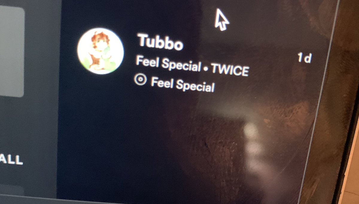 sydsquidb's tweet photo. for a quick second i forgot what twice fans were called and out loud said “TUBBO TWINK CONFIRMEDDD???” WHY TF DID I THINK THEY WERE CALLED TWINKS? https://t.co/fifIqKnrA8