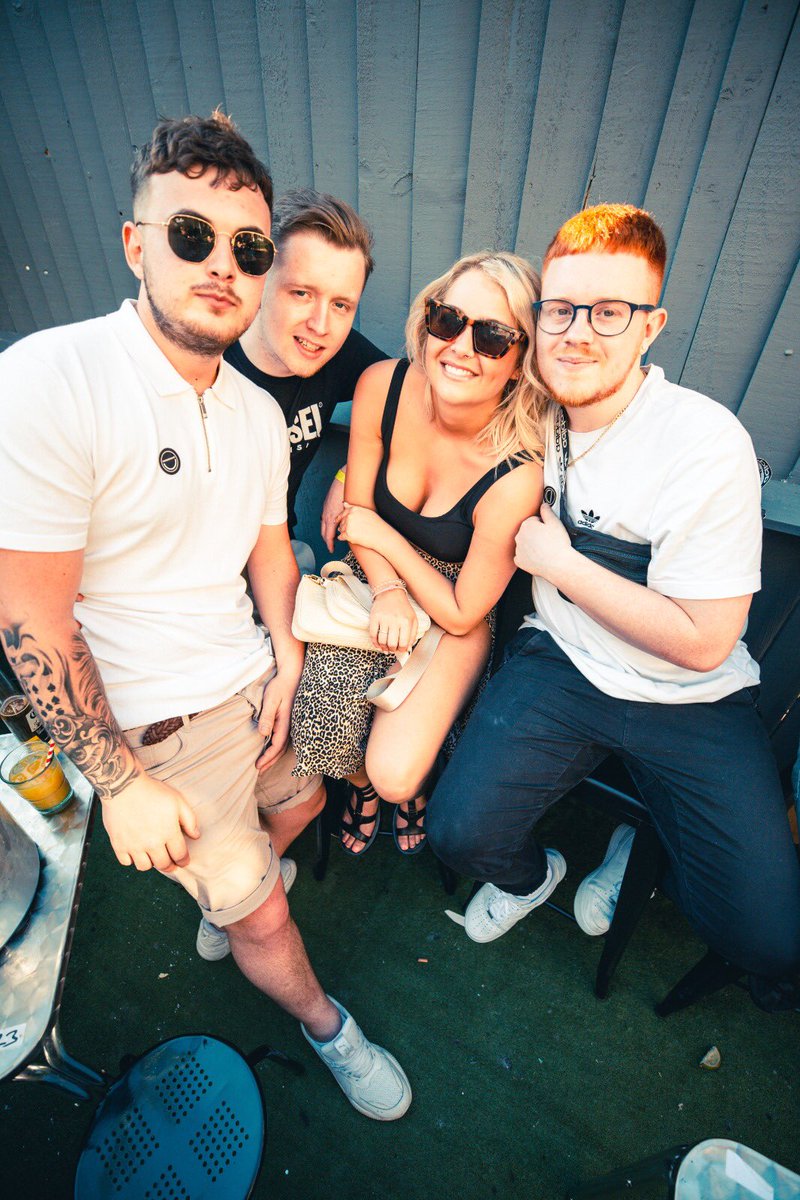 _raveaholics tweet media