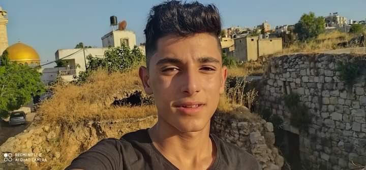 m7mdkurd's tweet image. The Israeli Occupation Forces shot and killed 17 year old Ahmad Bani Shamsah in Beita last night. The Zionist terrorists shot him in the head. He was in the ICU for hours before he was martyred. #SaveBeita