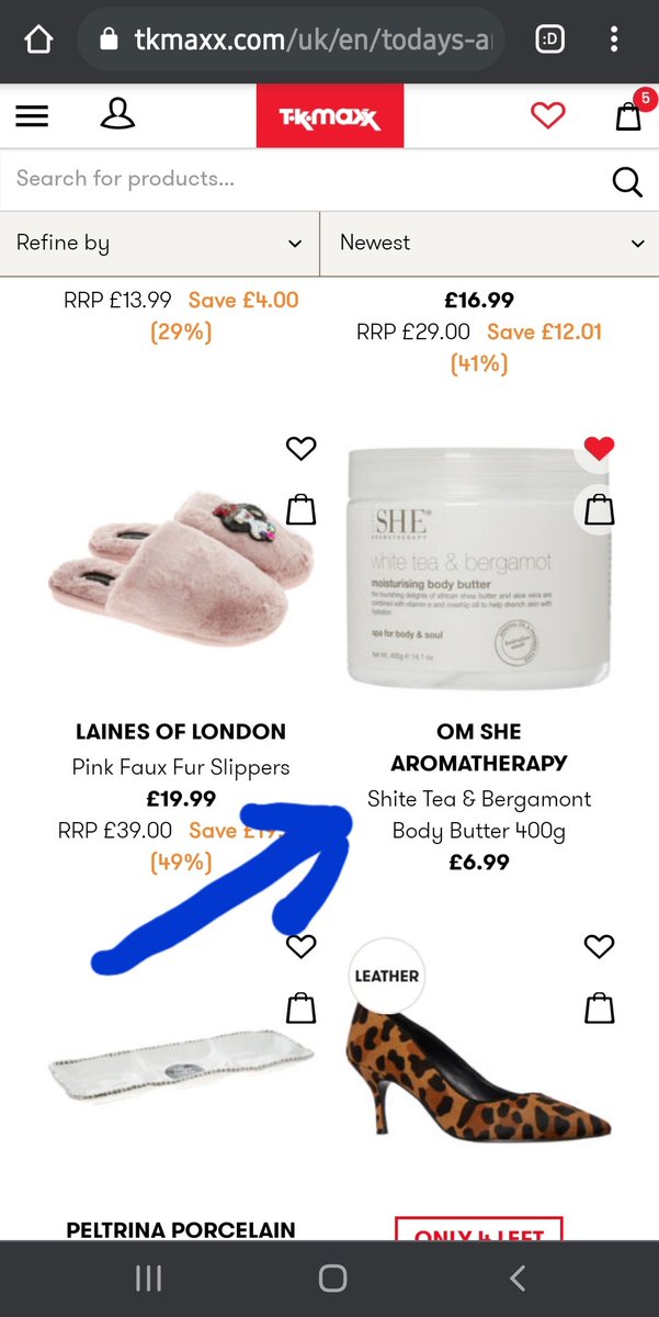 Simeskh's tweet photo. Is this a prank by @TKMaxx_UK or just a misspelling? 🤣🤦🏻‍♀️

#WhiteOrShite https://t.co/YN0PERRmq8