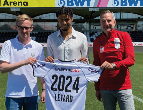 Sky_RolandS's tweet photo. Der @LASK_Official  holt einen Innenverteidiger! Der 22-jährige Yannis Letard wechselt vom FC St. Gallen. Er ist 1,88m groß, Rechtsfuß, Franzose und hat einen Vertrag bis 2024. Er war vertragsfrei und wechselt ohne Ablösezahlung nach Oberösterreich. @SkySportAustria #inundaut https://t.co/CgfuFZUTAP