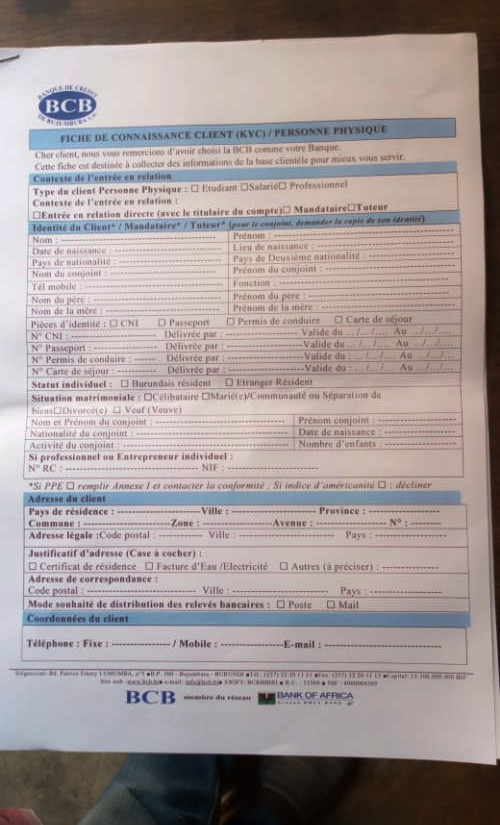 MagazineJimbere's tweet photo. 😎 Signes concrets de la migration des comptes bancaires des étudiants de l’Université du #Burundi vers la @bcb_sm: des formulaires complétés dans différents campus https://t.co/Hsqh6XQNdQ

👋🏾 Petite révolution: adieu les files pour retirer l'argent, #welcome la carte de retrait https://t.co/tk81bdRRGx