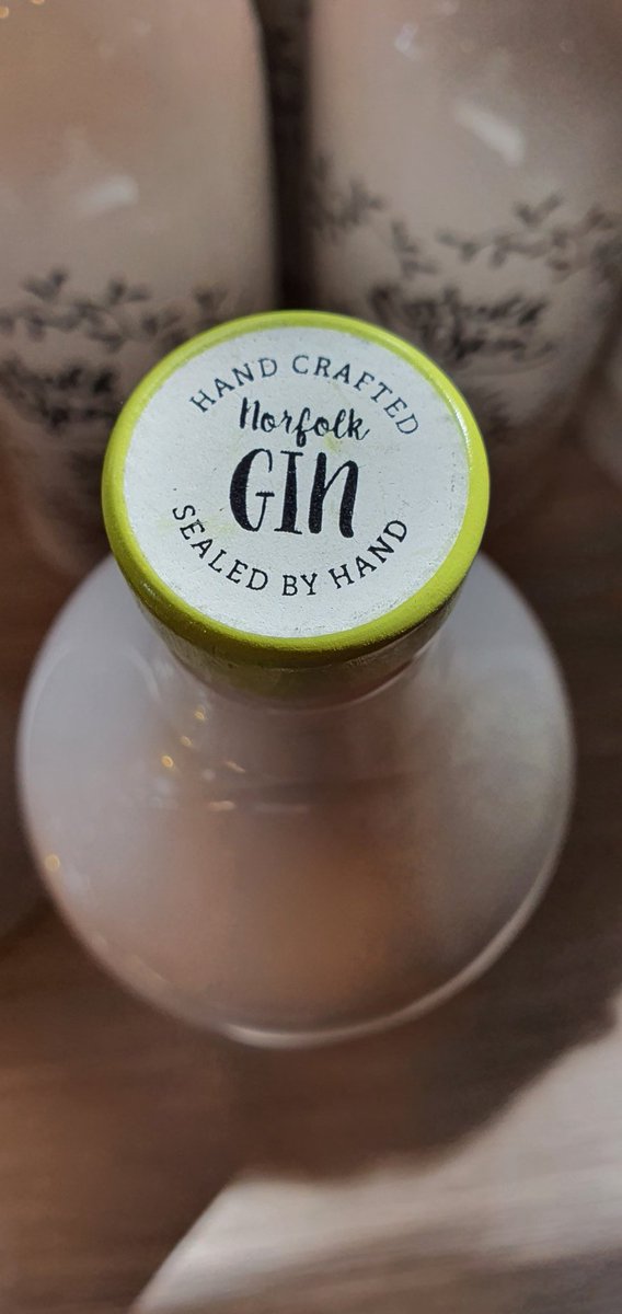 Norfolk Gin Jonathan tweet media