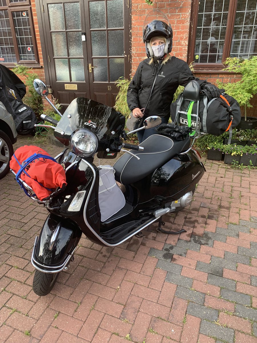 vespatherapy's tweet photo. Road Trip. Time to go to the coast #vespatherapy https://t.co/xtwJjAivcQ