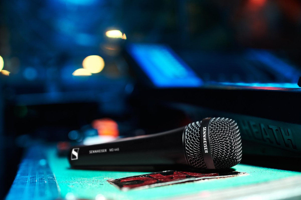 sennheiserjapan's tweet photo. 弊社は7/1(木)よりダイナミックマイク #MD445 とワイヤレスマイクカプセル #MM445 を発売いたします。
ボーカリストとサウンドエンジニアに向けた圧倒的な存在感と開放感により印象的なサウンドを実現するハイリジェクション・ハイエンドダイナミックマイクです。
リリース: https://t.co/tRTfJyWb40 https://t.co/TKhBJOJDeU