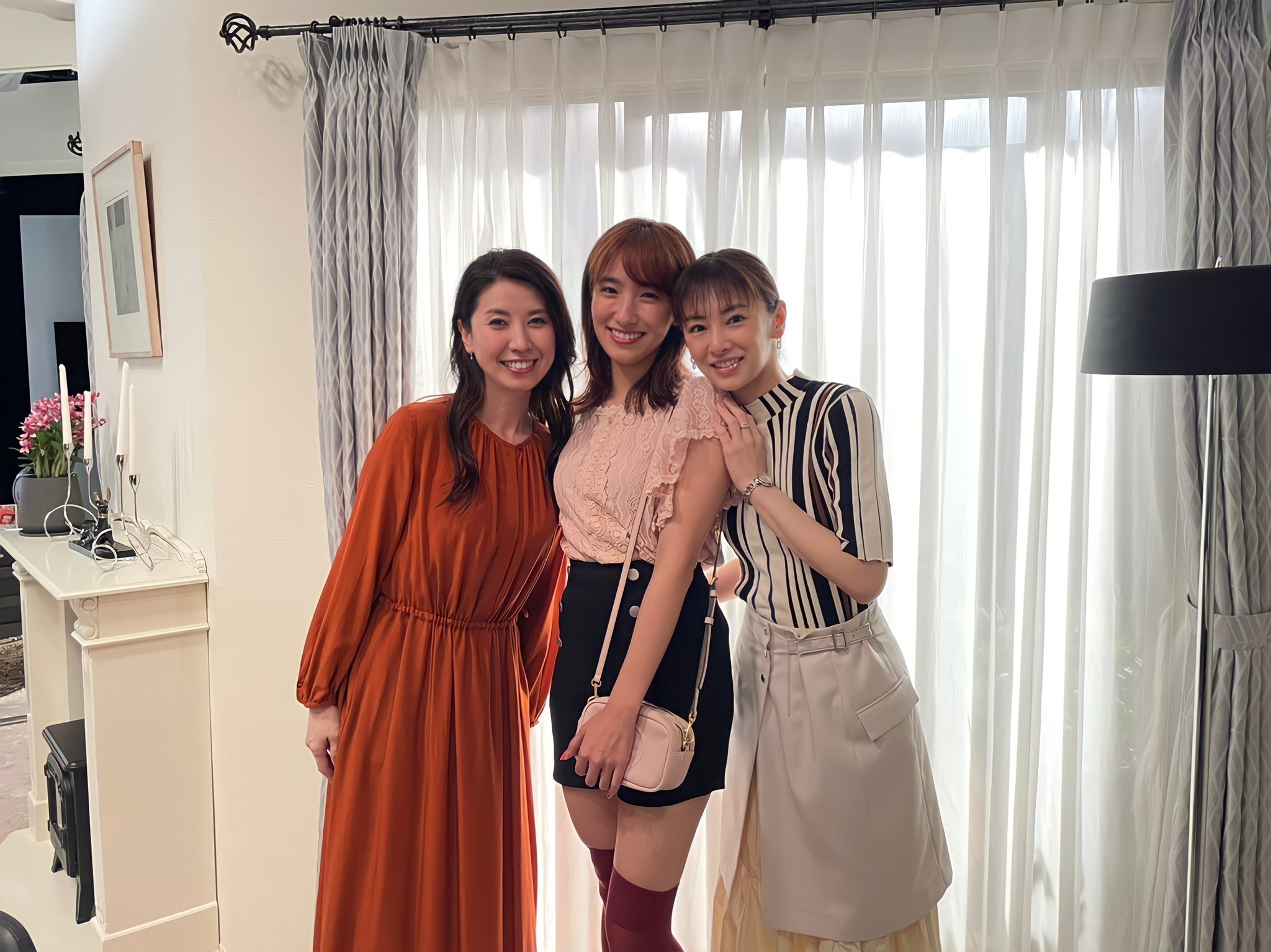 公式】リコカツ-TBS金曜ドラマ- & リコハイ on X: 【#のむひらレポート 】 咲さん、美土里さん、里奈っちの怪し〜いオフショ💋  何でこのメンバーが集合？ 最終回では何が起きる？ そして、明日よる7時〜の『#オオカミ少年 』2時間SPにて #リコカツ の初出し！NGシーンが ...