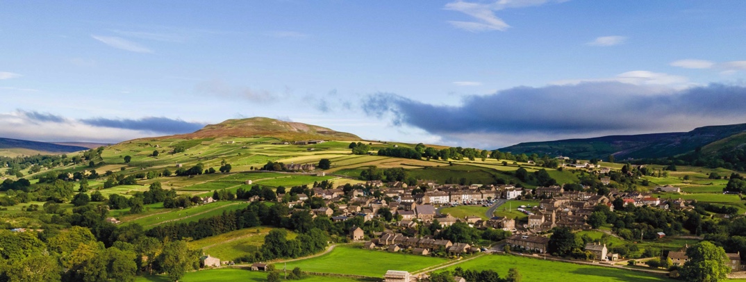 BeccaMorgan71's tweet photo. @coldplay Hey Phil, not sure if you got my last message but you and the guys could be part of something big. Please get in touch. You will be helping some very vulnerable kids. This is where we live...Reeth, North Yorkshire x https://t.co/RX7bLTQpeT