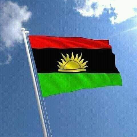 @MaziNnamdiKanu No matter what our oppressor, the British supported caliphate project, the STRUGGLE for the restoration of the sovereign state of Biafra is one that MUST continue. We have gone too far to quit.

No retreat,  no surrender. 

#UK_LET_BIAFRA_GO
#UK_LET_BIAFRA_GO
#UK_LET_BIAFRA_GO