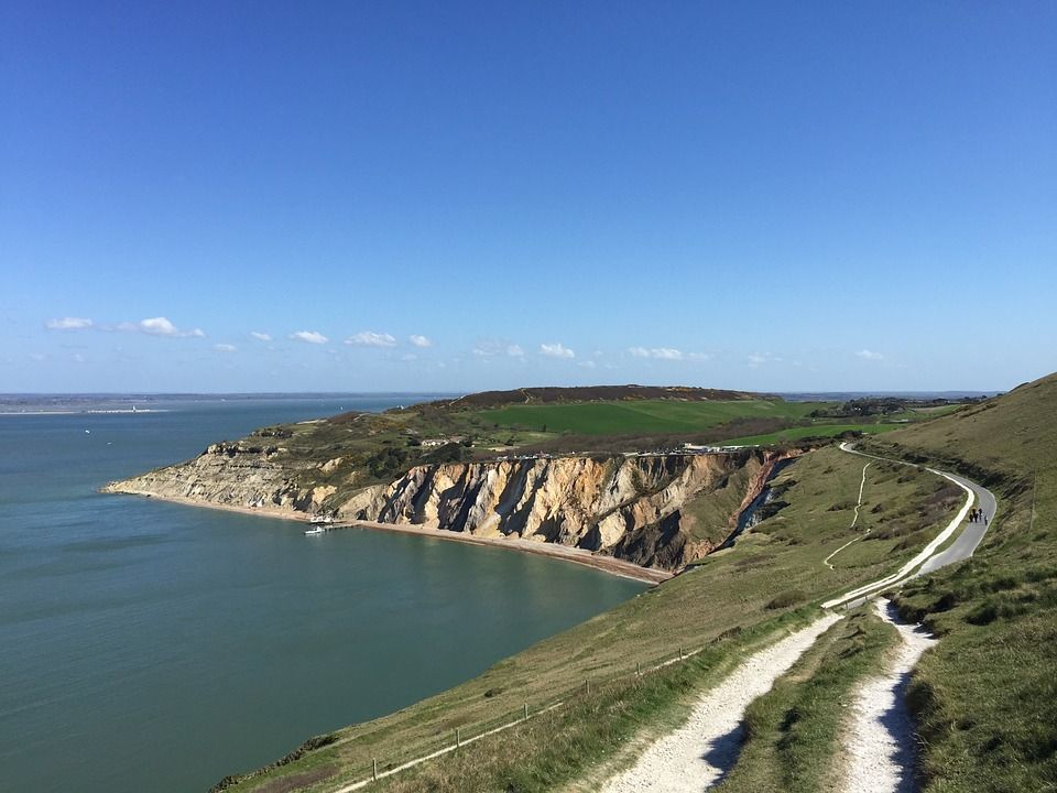 TheBBDirectory's tweet photo. CherryLee offers well-appointed bed and breakfast accommodation ideally located for exploring the stunning Isle of Wight coastline.
https://t.co/UwpNAKQfoE
#BedandBreakfast #Accommmodation #FamilyFriendly #Coast #Beach #CoastalWalks #Explore #Sandown #IsleofWight https://t.co/a48WKa0ZTm